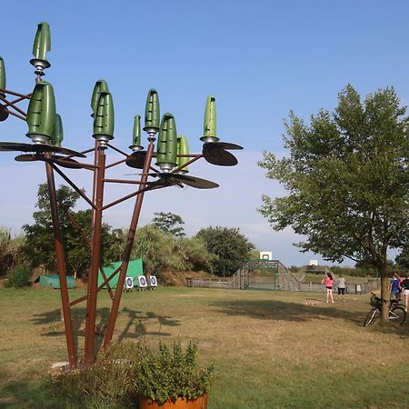 Camping La Brande Ле-Шато-д'Олерон Екстер'єр фото
